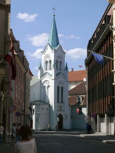 De kerk in Riga waar de doopvont in komt